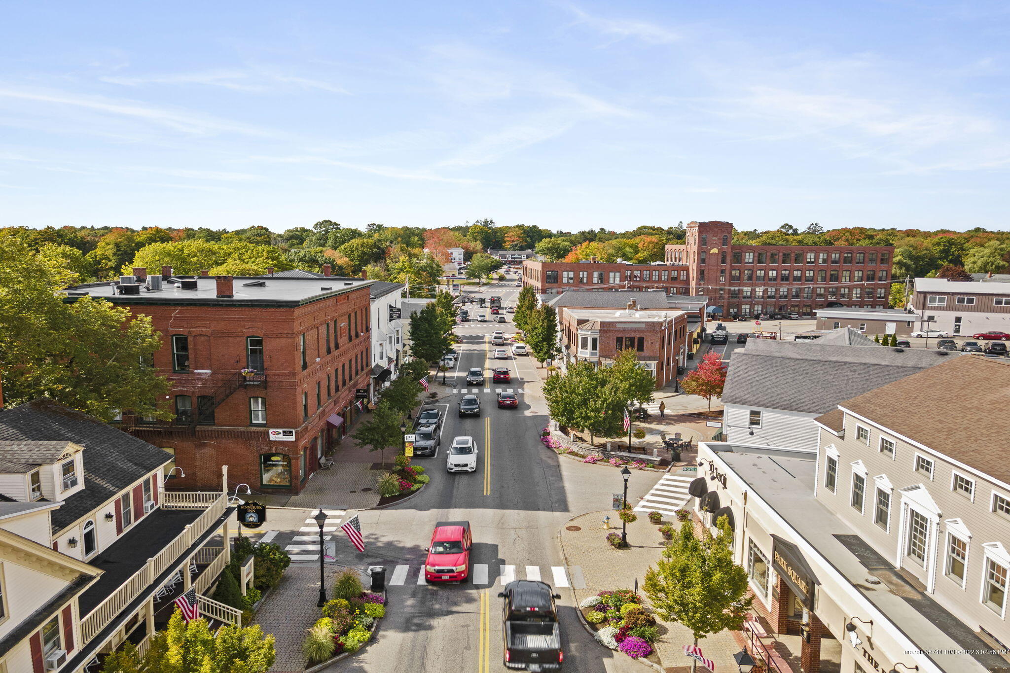 For Sale 41 Main Street, 1, Kennebunk, ME 04043 499,999