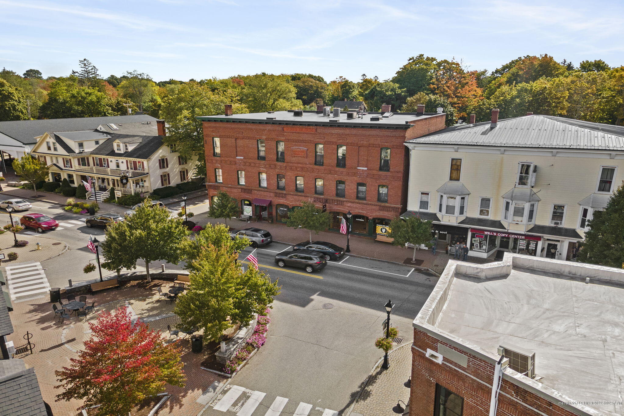 For Sale 41 Main Street, 1, Kennebunk, ME 04043 499,999